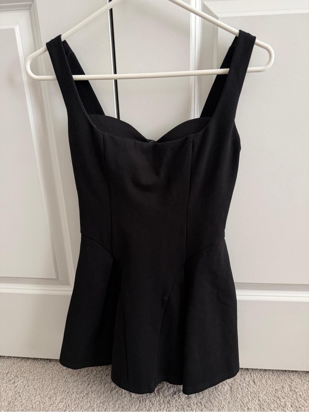 Windsor Black Sweetheart Neck Mini Dress